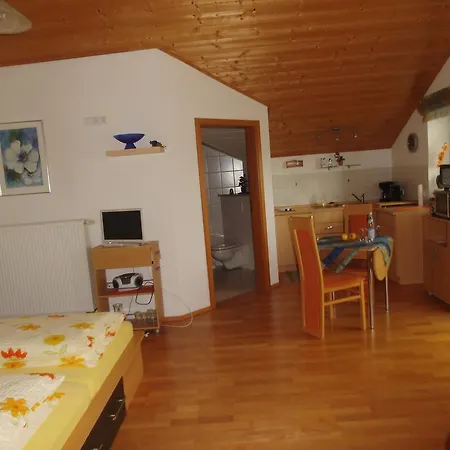 Pensión Gasthof-pension Zur Linde