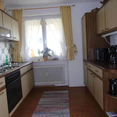 Gasthof-pension Zur Linde *